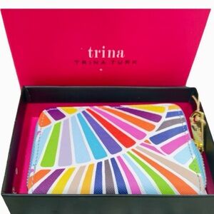 Trina Turk Multi Color Geometric Zip Around Wallet 8 x 4 NWT